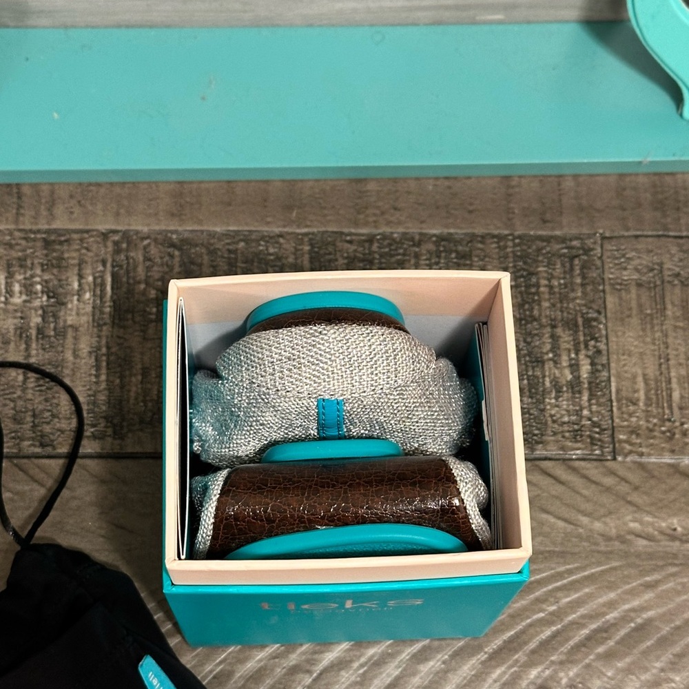 Tieks Gray and Teal Foldable Flats - Picture 7 of 13